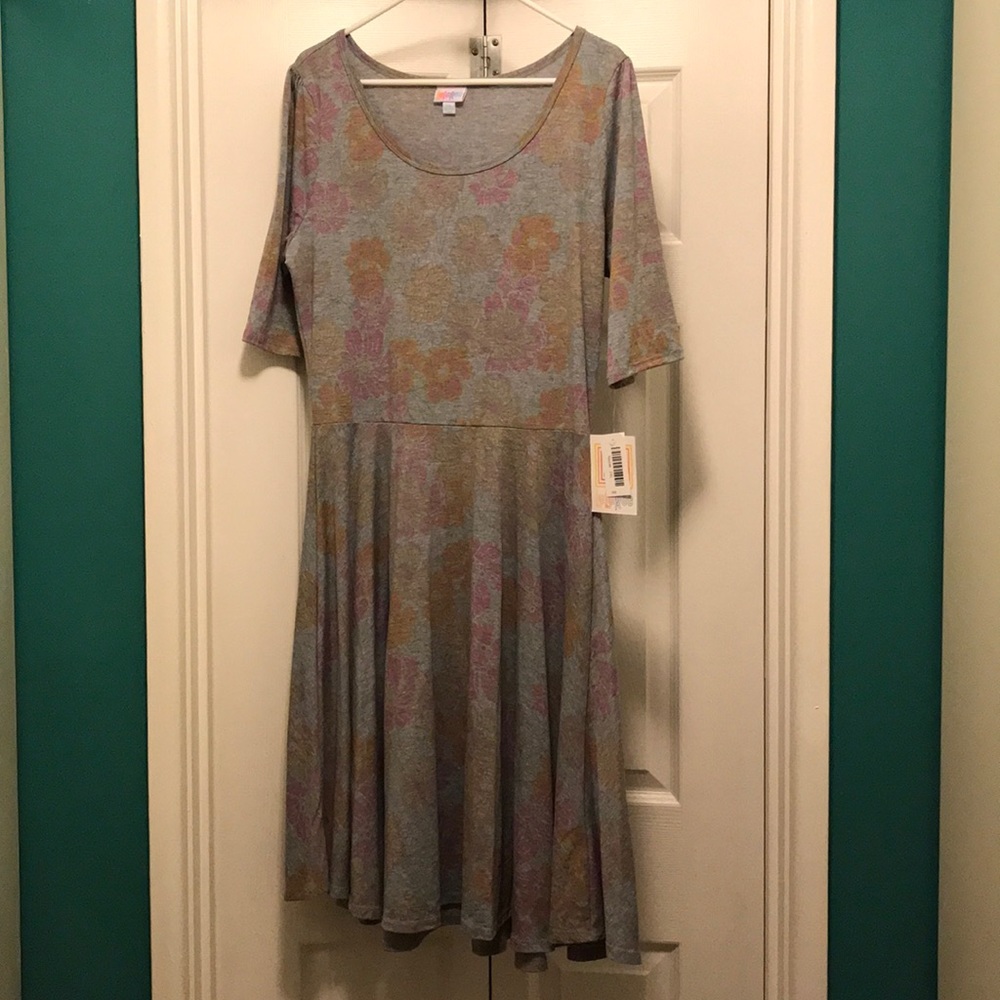 LuLaRoe Nicole dress